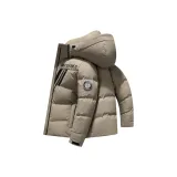 Светло-зеленый