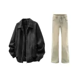 Чёрная куртка + жёлтые джинсы цвета глины