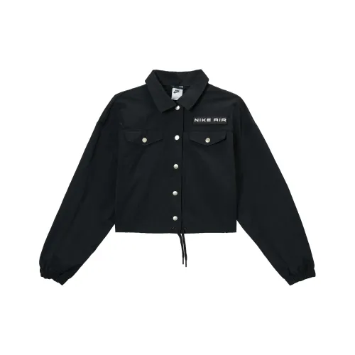 NIKE Черные Женские Куртки