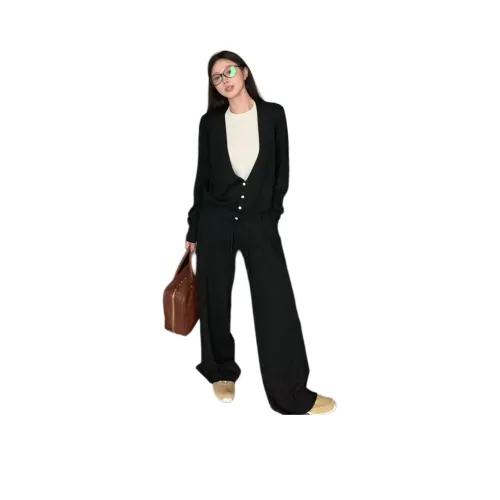 The Temptation Of The Muse Повседневный костюм женский