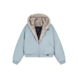 Светло-голубой