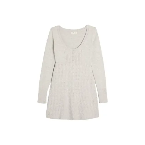 Hollister Длинное платье с длинными рукавами женское