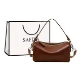 Коричневый