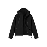 Призрачно черный