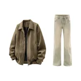 Коричневая куртка + желтые грязные джинсы