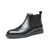 Черные ботинки