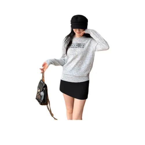 The Temptation Of The Muse Трикотаж Женский