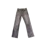 Красный логотип, мраморный серый