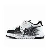 бело-черный