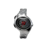 Блестящая серебряно-красная игольчатая пластина