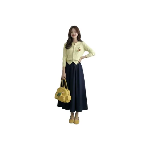 Sky Swan Женские Комплекты с Юбкой