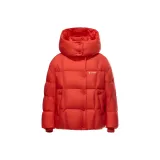 Темно-красный кофе