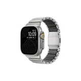 Титан и Черный