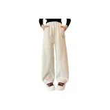 Бежево-абрикосовый