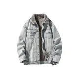 Светло-желтый