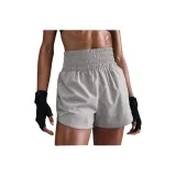 Дымчато-серый