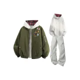 Армейский зеленый + белый серый свитшот + светло-серые штаны