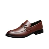 Коричневый