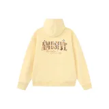 Светло-желтый