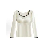 Молочно-белый