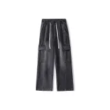 Дымчато-серый