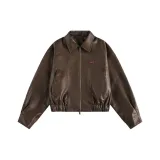 Коричневый (в комплекте с съемной булавкой)