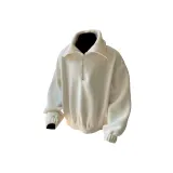 Бежево-абрикосовый