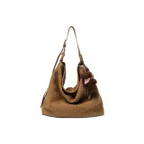 Коричневый