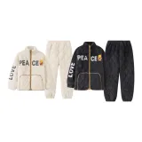 Цвет изображения: мальчик