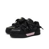 Розовый, зеленый, несовпадающие.