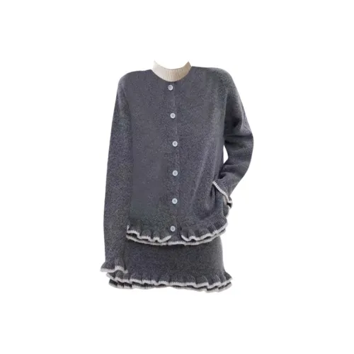 ABBY GODDESS Зимний комплект с юбкой женский серый