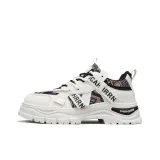 Бежево-черный