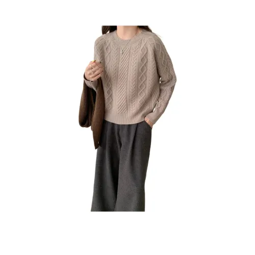 CASTLE WOODS Женская трикотажная одежда