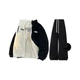 Чёрный топ + чёрные штаны утолщённые и с флисовой подкладкой