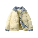 Светло-желтый