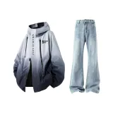 Комплект одежды (Черная ветровка + Светло-синие штаны)