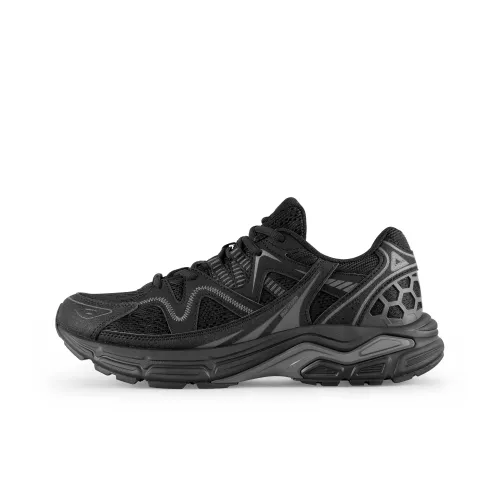 PEAK State Pole Беговые кроссовки Низкий верх Черный воин Мужской