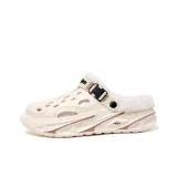 Бежево-коричневый