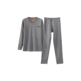 Светло-серый круглый вырез