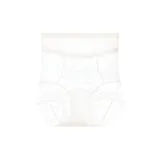 Молочно-белый