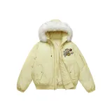 Светло-жёлтый