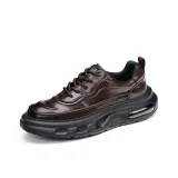 Коричневый