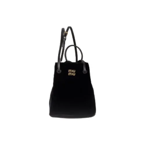 MIU MIU Велюр Сумка через плечо Мини Женская Черная