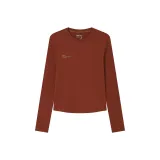 Ржаво-красный