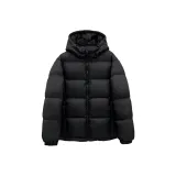 Чёрный пуховик