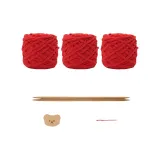 Красная наклейка с медвежонком + бамбуковая игла