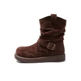 Коричневый