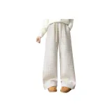 Светло-розовый