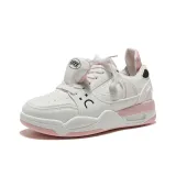 Бело-розовый