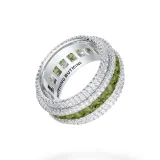 Оливковый зеленый